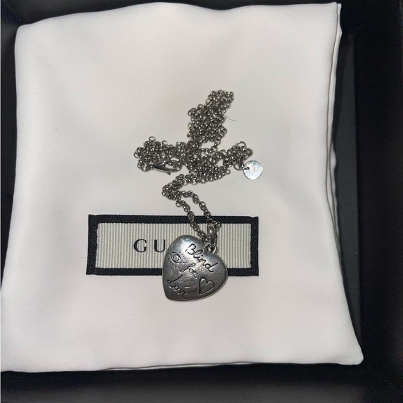 Authentic Gucci blind for love necklace still on website for $300 - Picture 1 of 2
